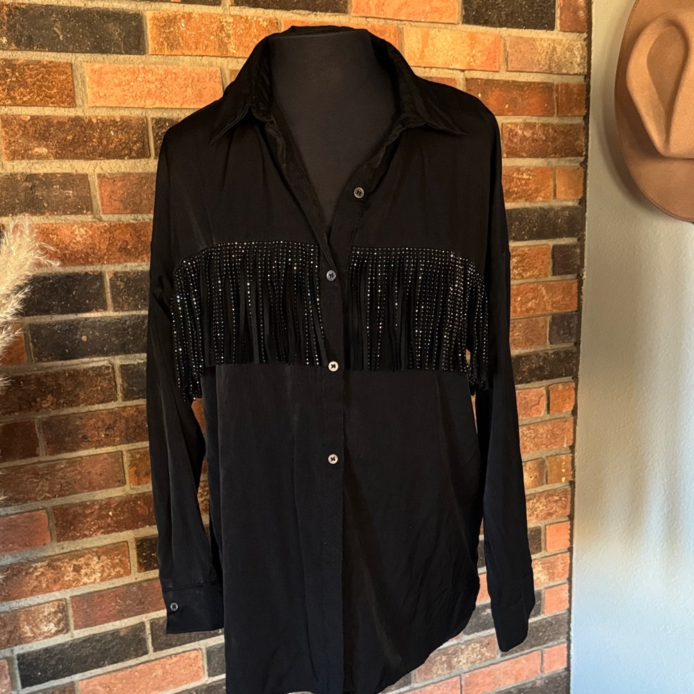 Savanna Jane Black‎ Top w/sparkly fringe